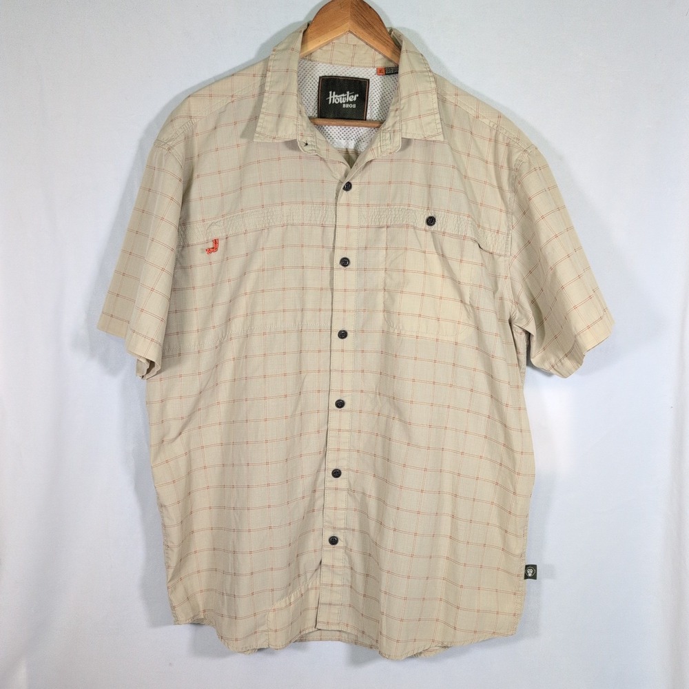Howler Bros Shirt Men's XL Plaid Button Short Sleeve Outdoor Vented Fishing